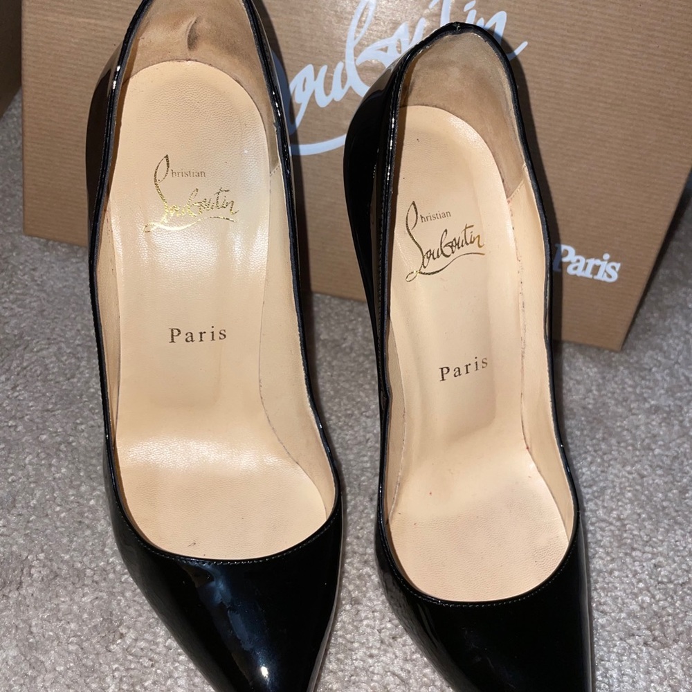 Christian Louboutin Heels ❤️